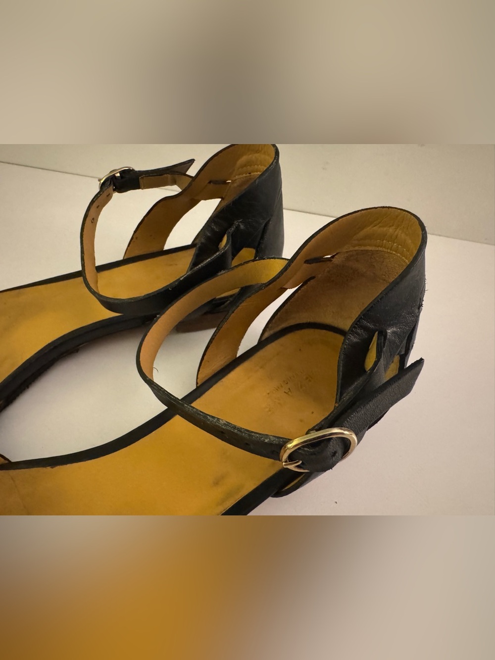 Sézane Black Leather Cross-Strap Sandals - Picture 9 of 10